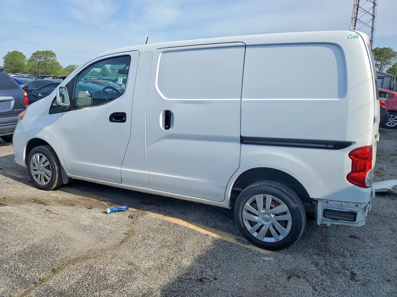 2021 Nissan Nv200 Sv - zdjęcie 2