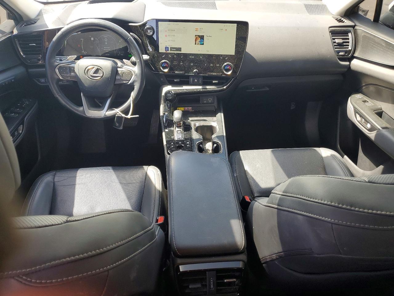 2024 Lexus Nx 450H+ Base - zdjęcie 8