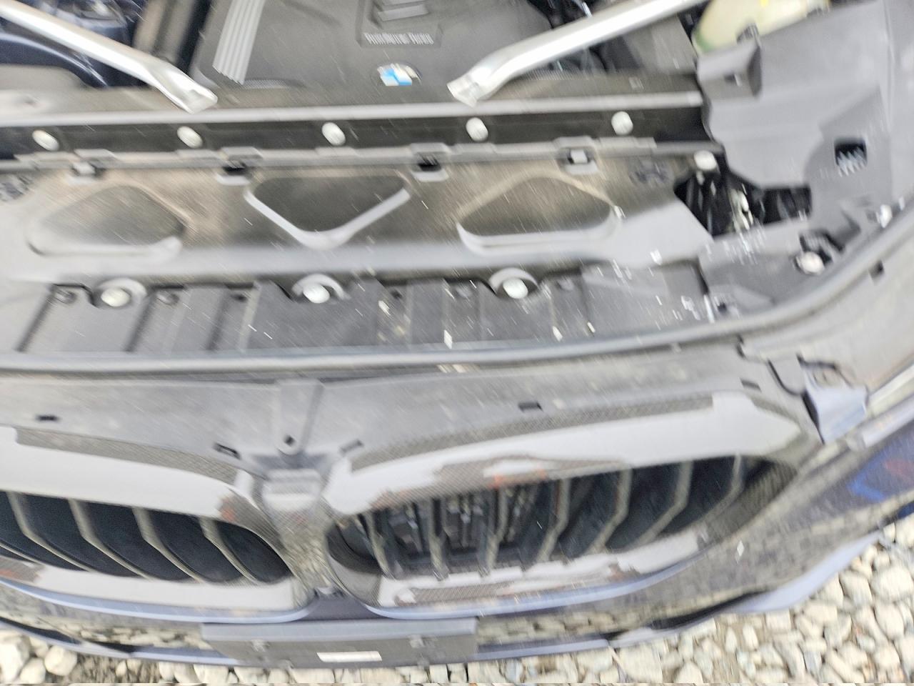 2022 BMW X5 xDrive40I - zdjęcie 11