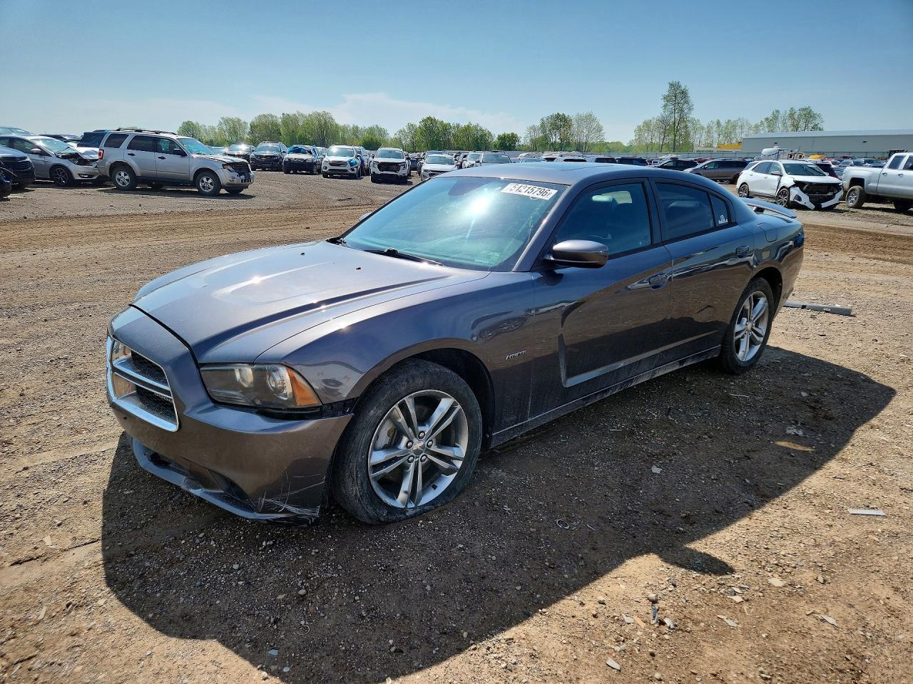 2014 Dodge Charger R - zdjęcie główne