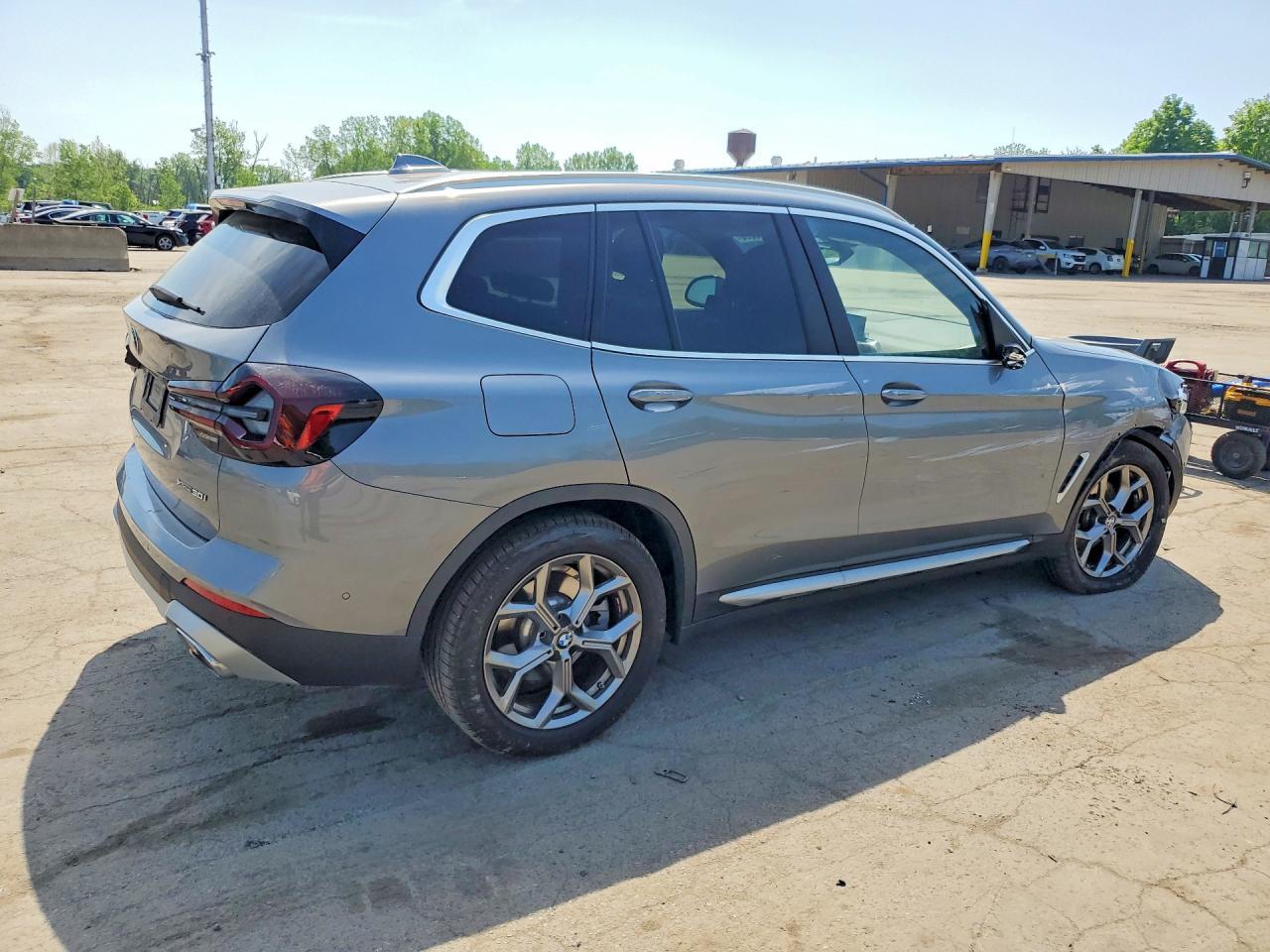 2024 BMW X3 xDrive30I - zdjęcie 3