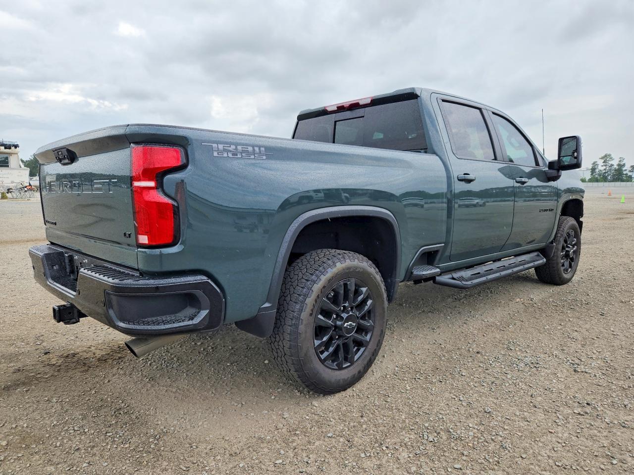 2025 Chevrolet Silverado K2500 Heavy Duty Lt - zdjęcie 3