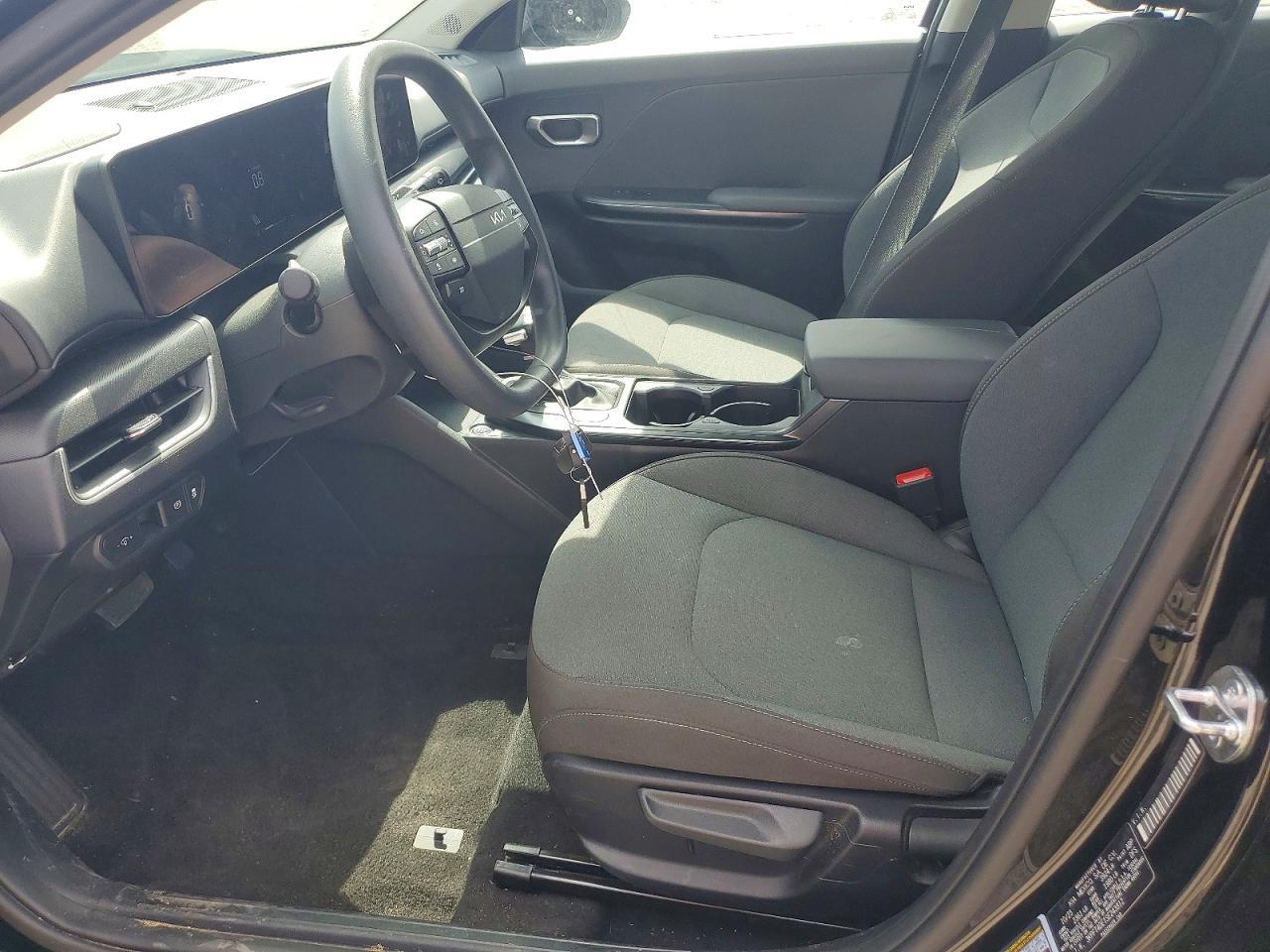 2025 Kia K4 Lxs - zdjęcie 7