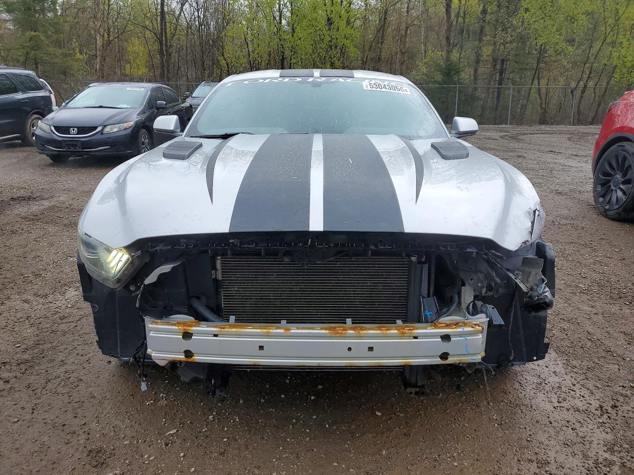 2016 Ford Mustang - zdjęcie 5