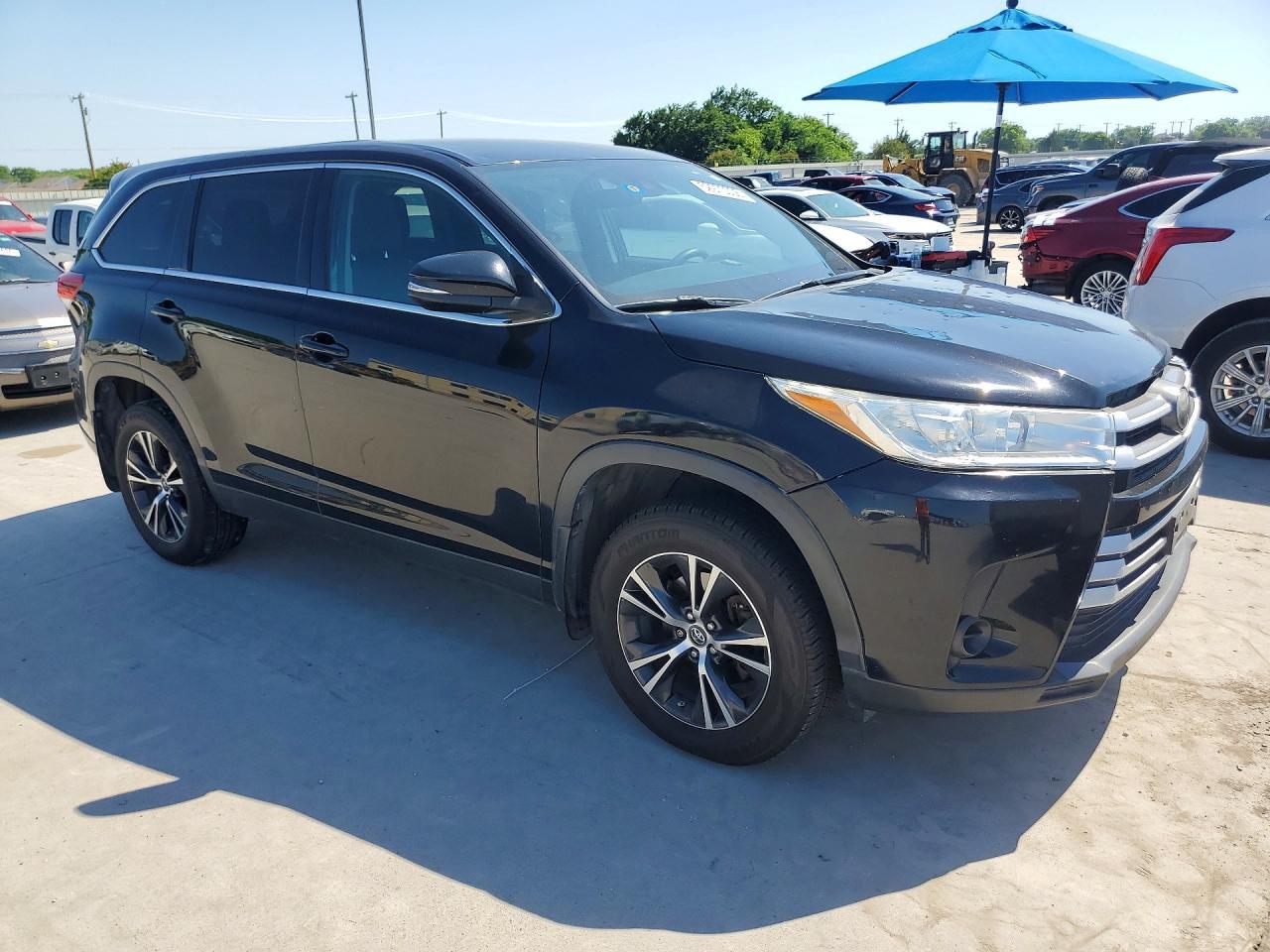 2019 Toyota Highlander Le - zdjęcie 4