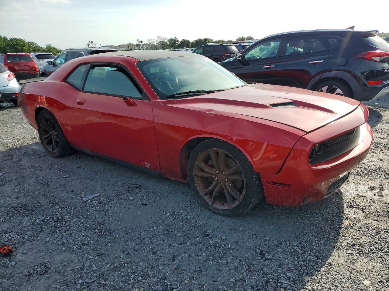 2016 Dodge Challenger R - zdjęcie 4