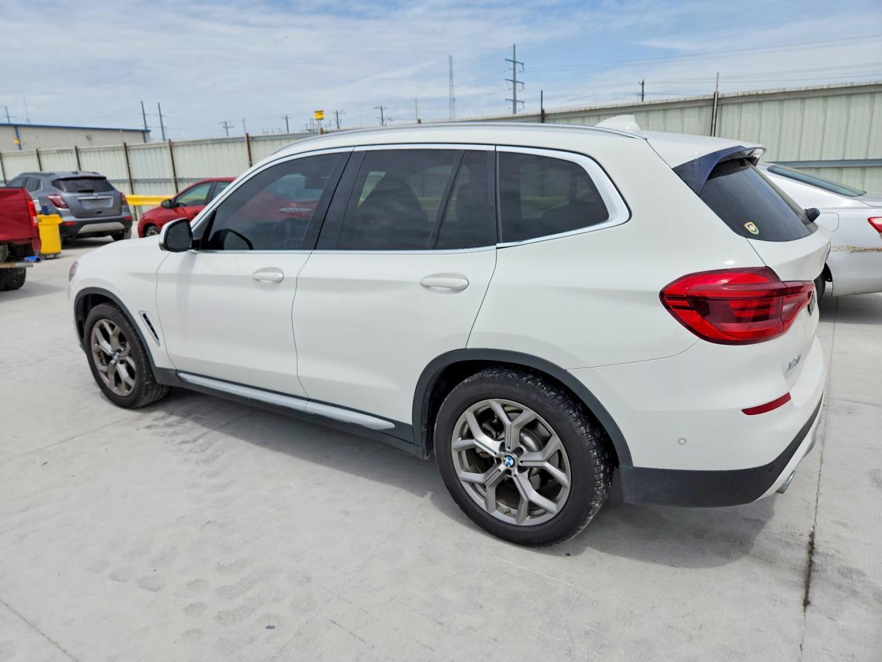 2020 BMW X3 Sdrive30I - zdjęcie 2