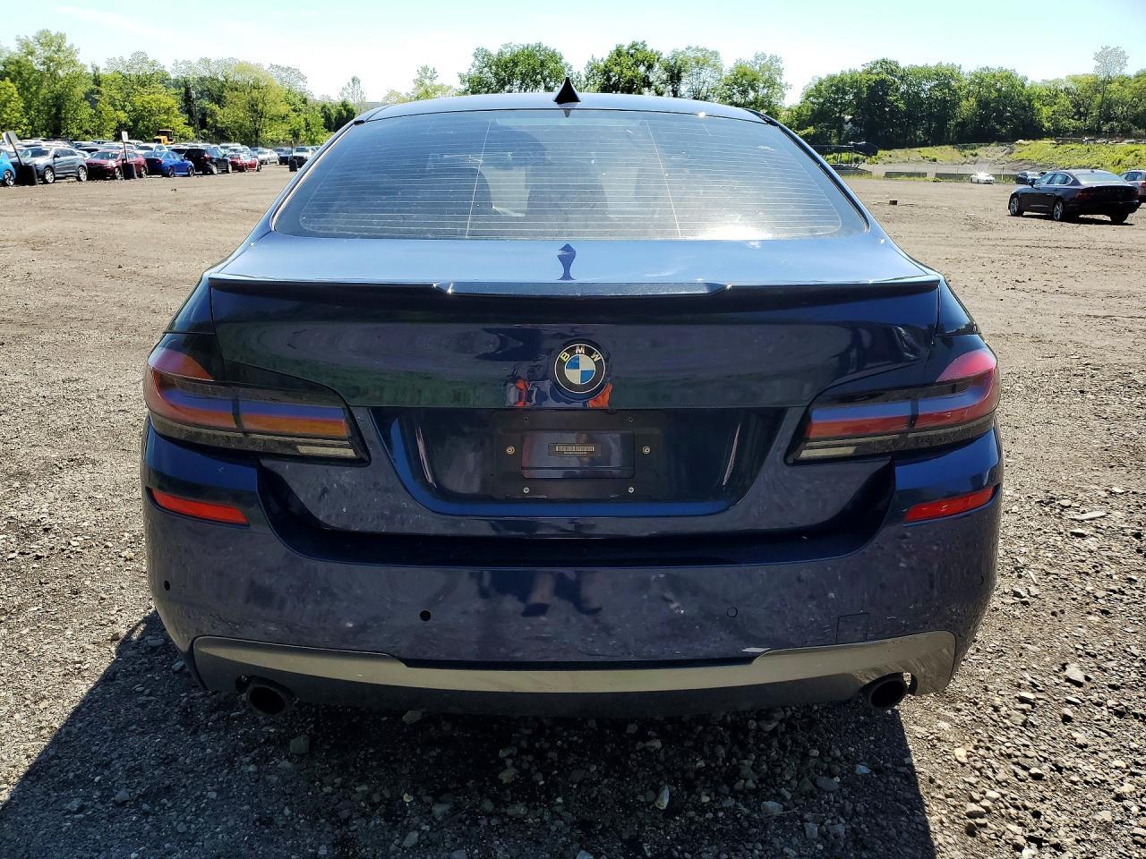 2016 BMW 535 Xi - zdjęcie 6