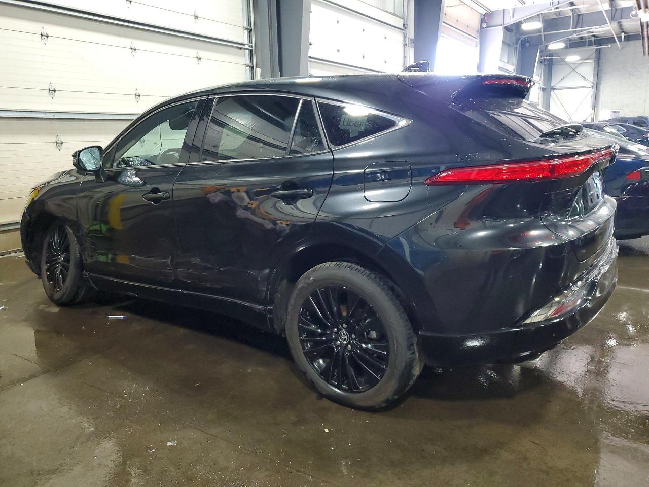 2024 Toyota Venza - zdjęcie 2