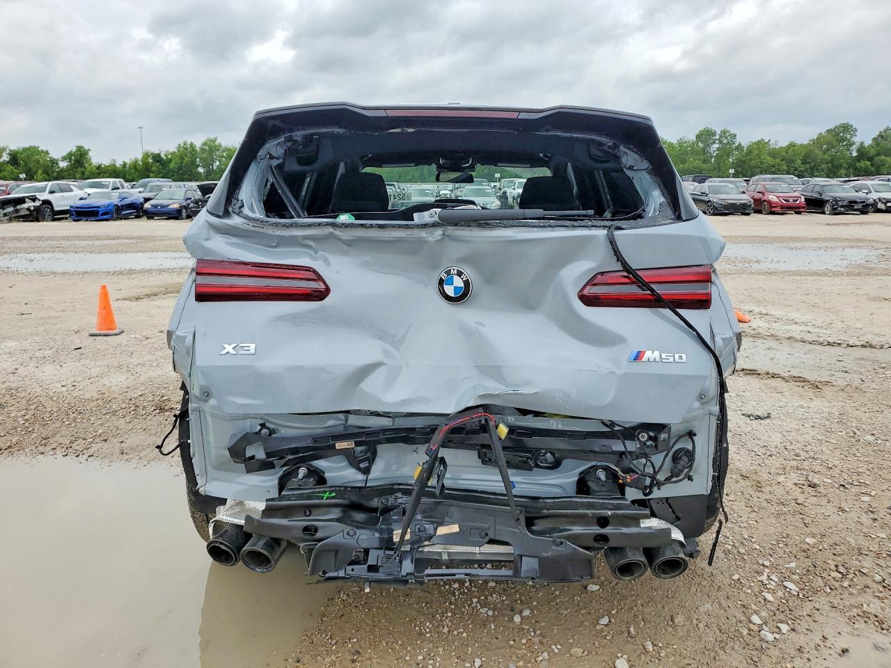 2026 BMW X3 M50 - zdjęcie 6