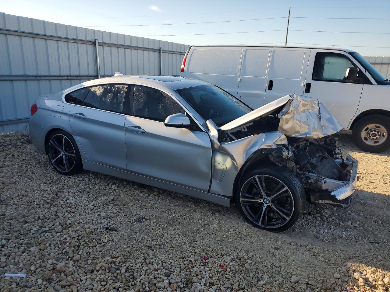 2019 BMW 430I Gran Coupe - zdjęcie 4