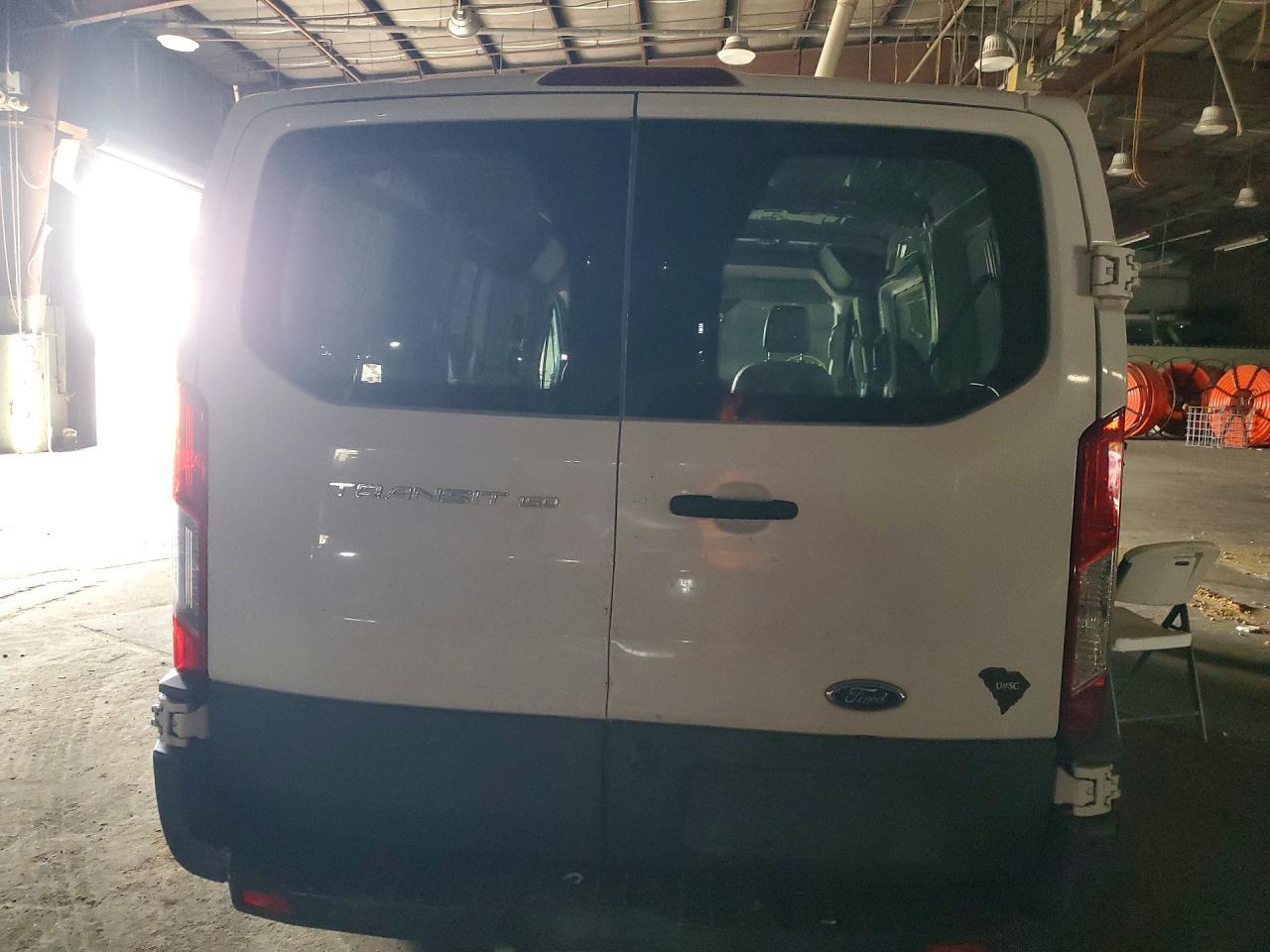 2016 Ford Transit T-150 - zdjęcie 6