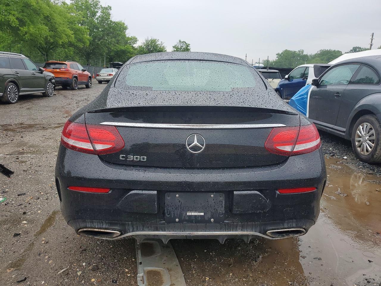 2019 Mercedes-Benz C 300 - zdjęcie 6