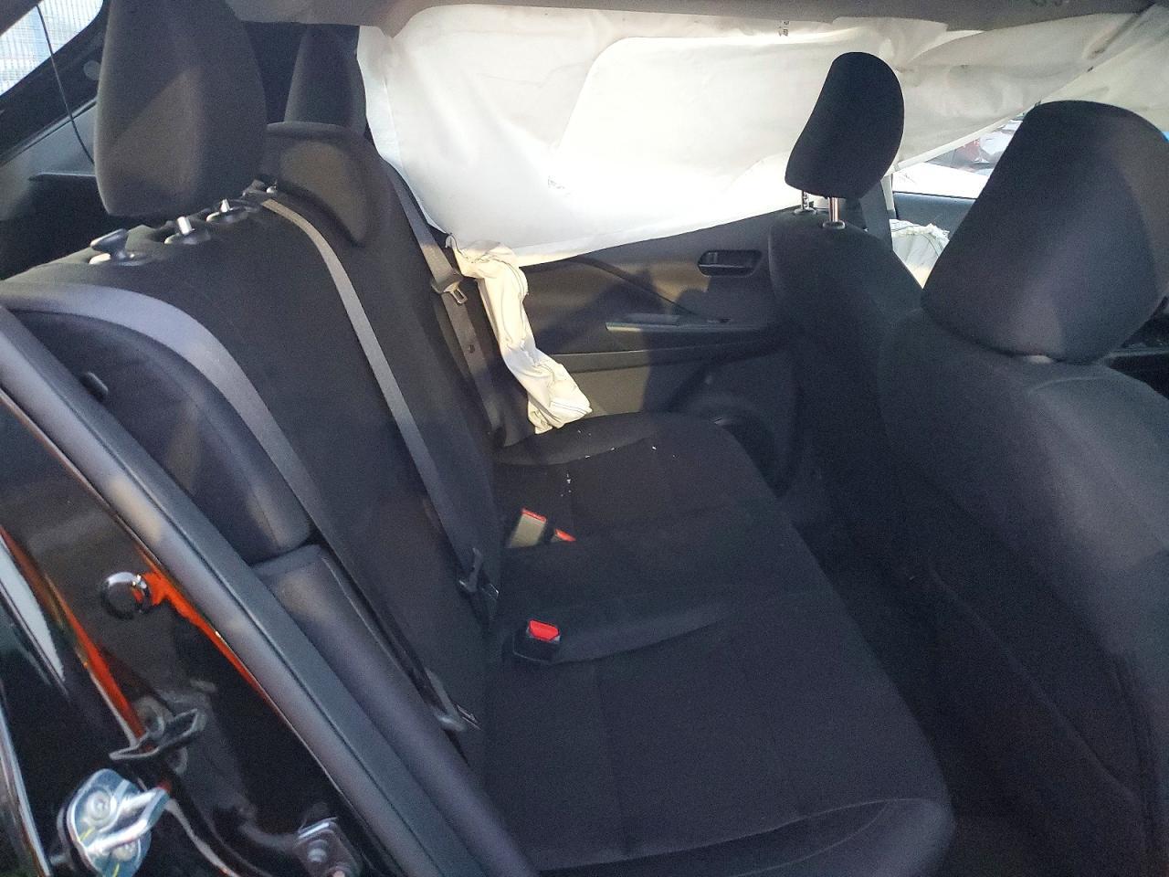 2025 Nissan Kicks Play S - zdjęcie 11