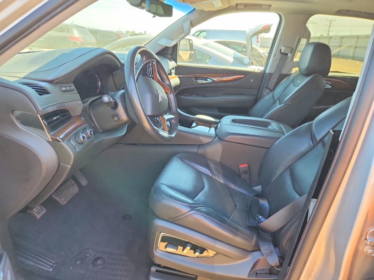 2019 Cadillac Escalade Esv Luxury - zdjęcie 7
