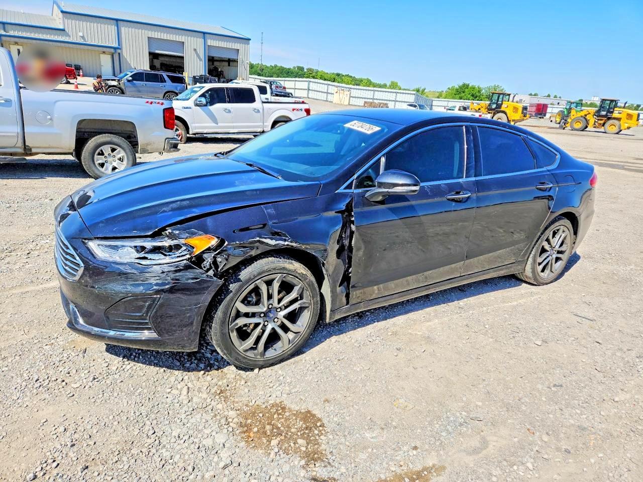 2019 Ford Fusion Sel - zdjęcie główne
