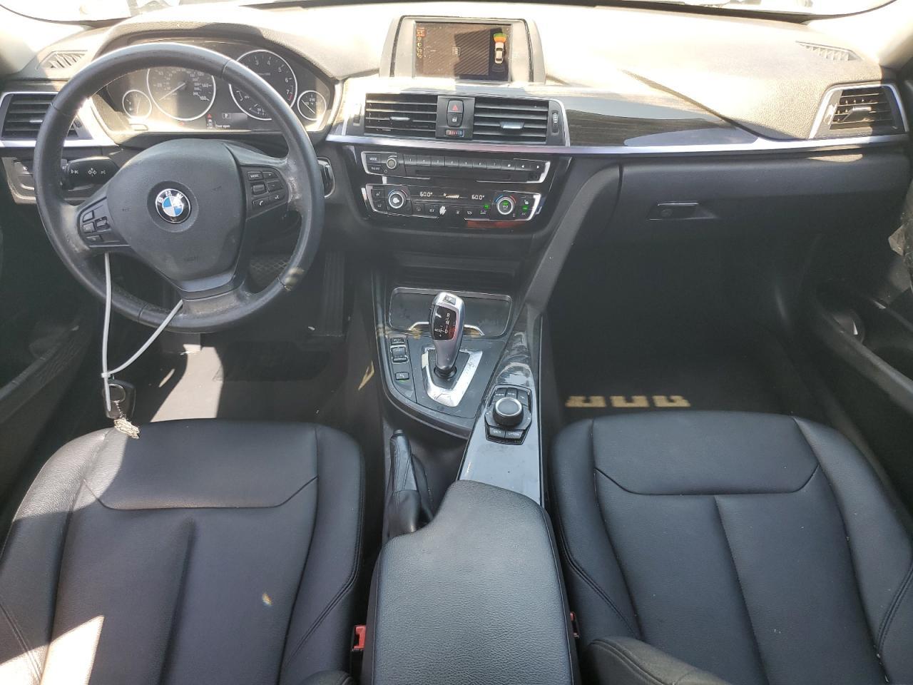 2016 BMW 320 Xi - zdjęcie 8