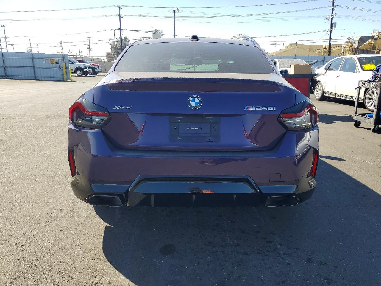 2024 BMW M240Xi - zdjęcie 6