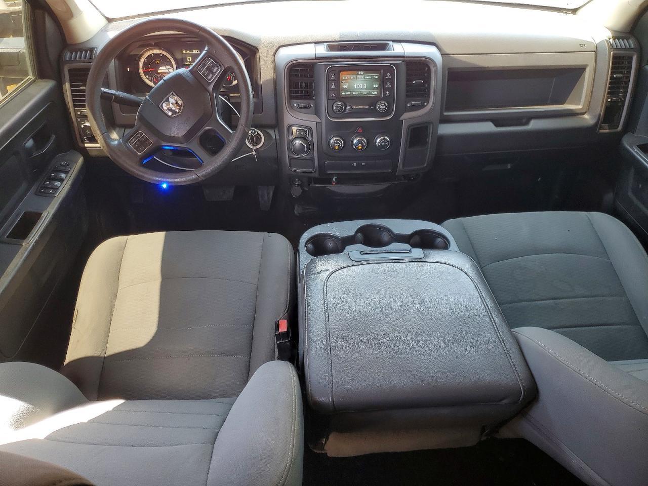 2018 Ram 1500 St - zdjęcie 8