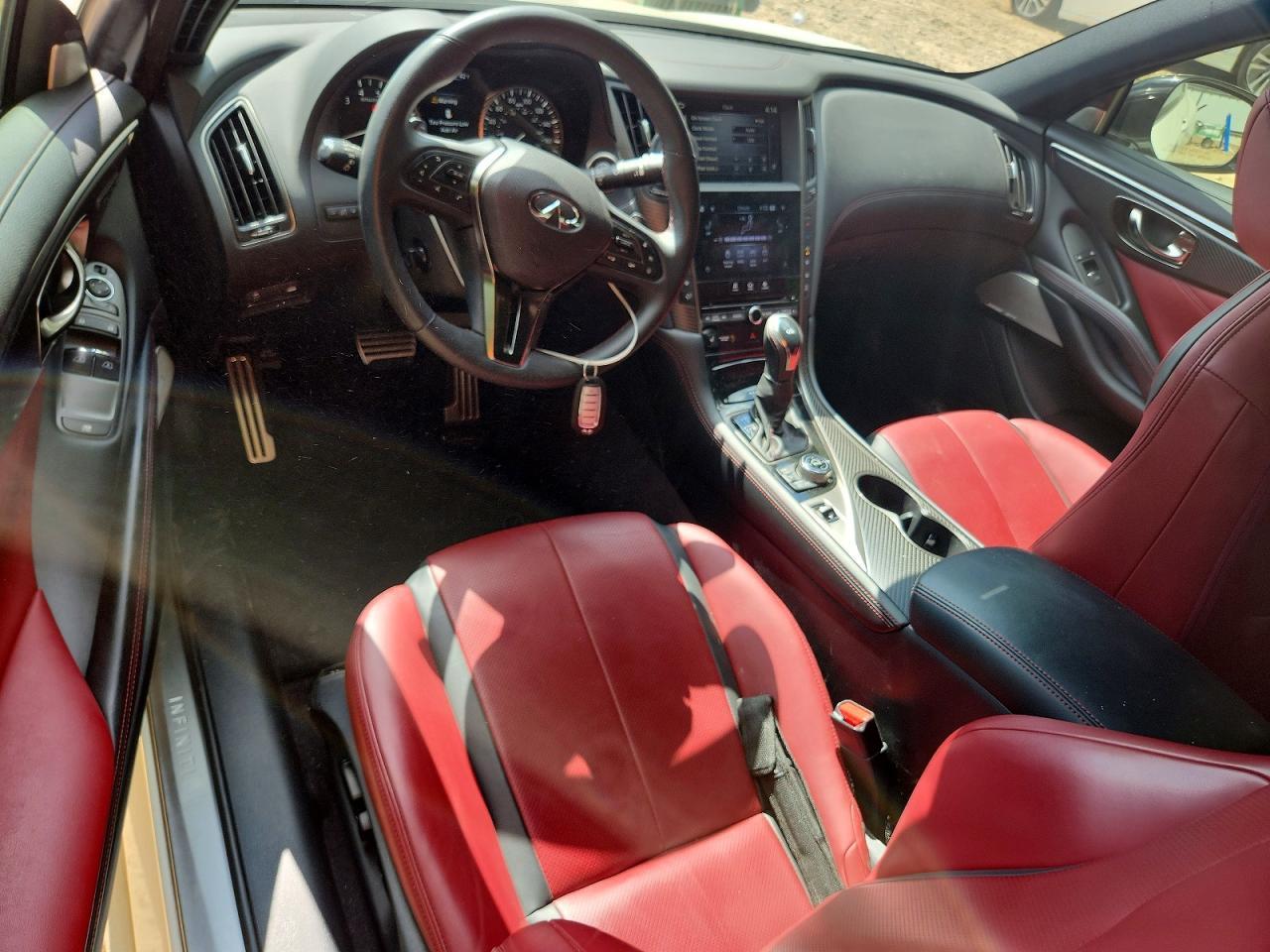 2022 Infiniti Q60 Red Sport 400 - zdjęcie 8
