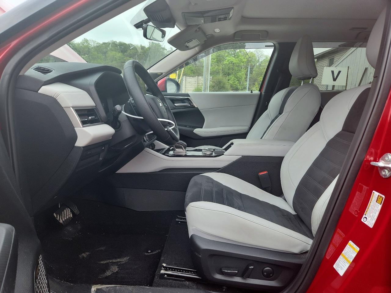 2025 Mitsubishi Outlander Se - zdjęcie 7