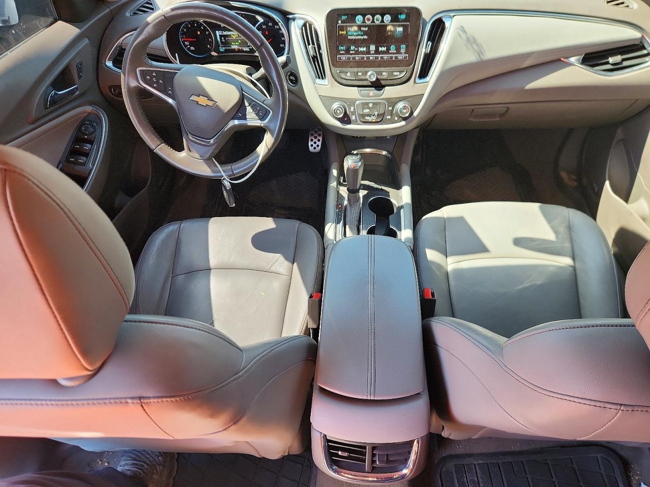 2016 Chevrolet Malibu Lt - zdjęcie 8