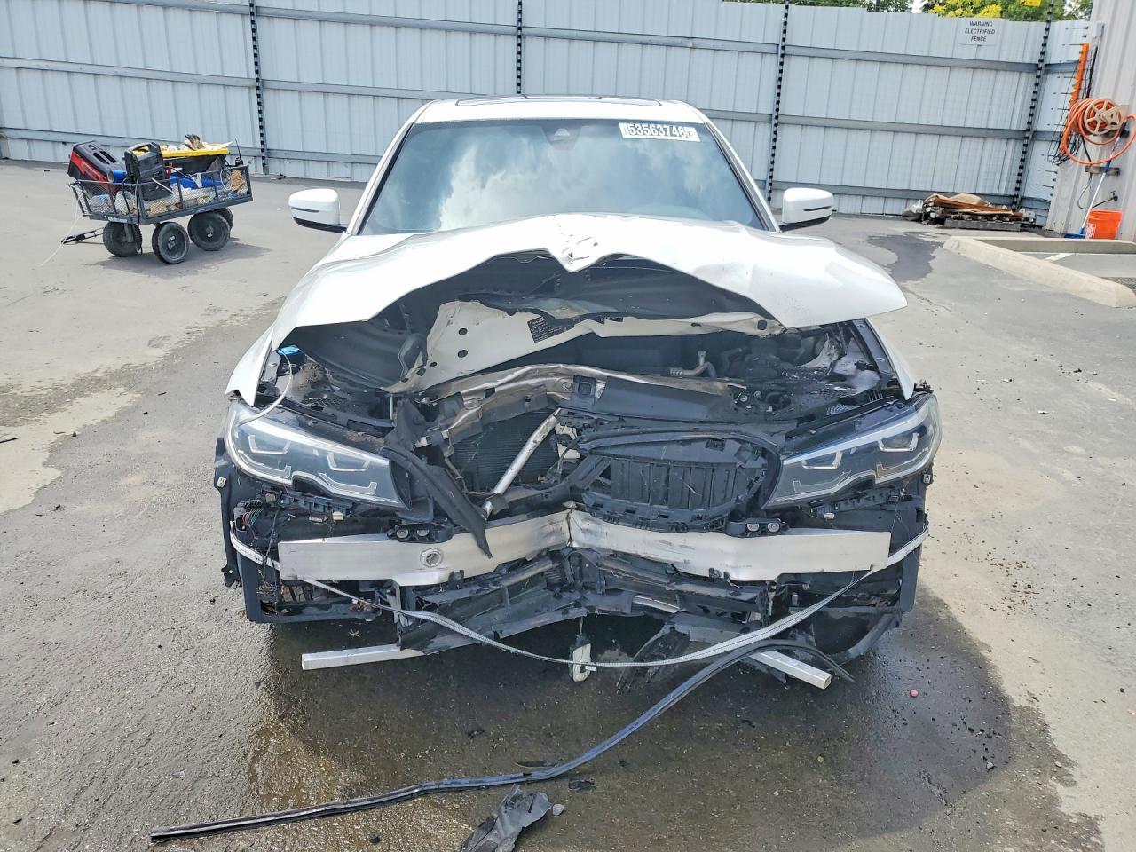 2019 BMW 330I - zdjęcie 5