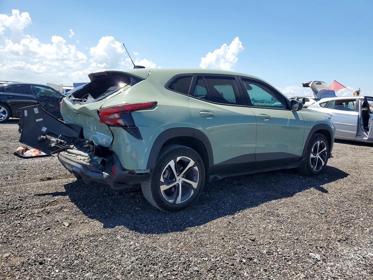 2024 Chevrolet Trax 1Rs - zdjęcie 3