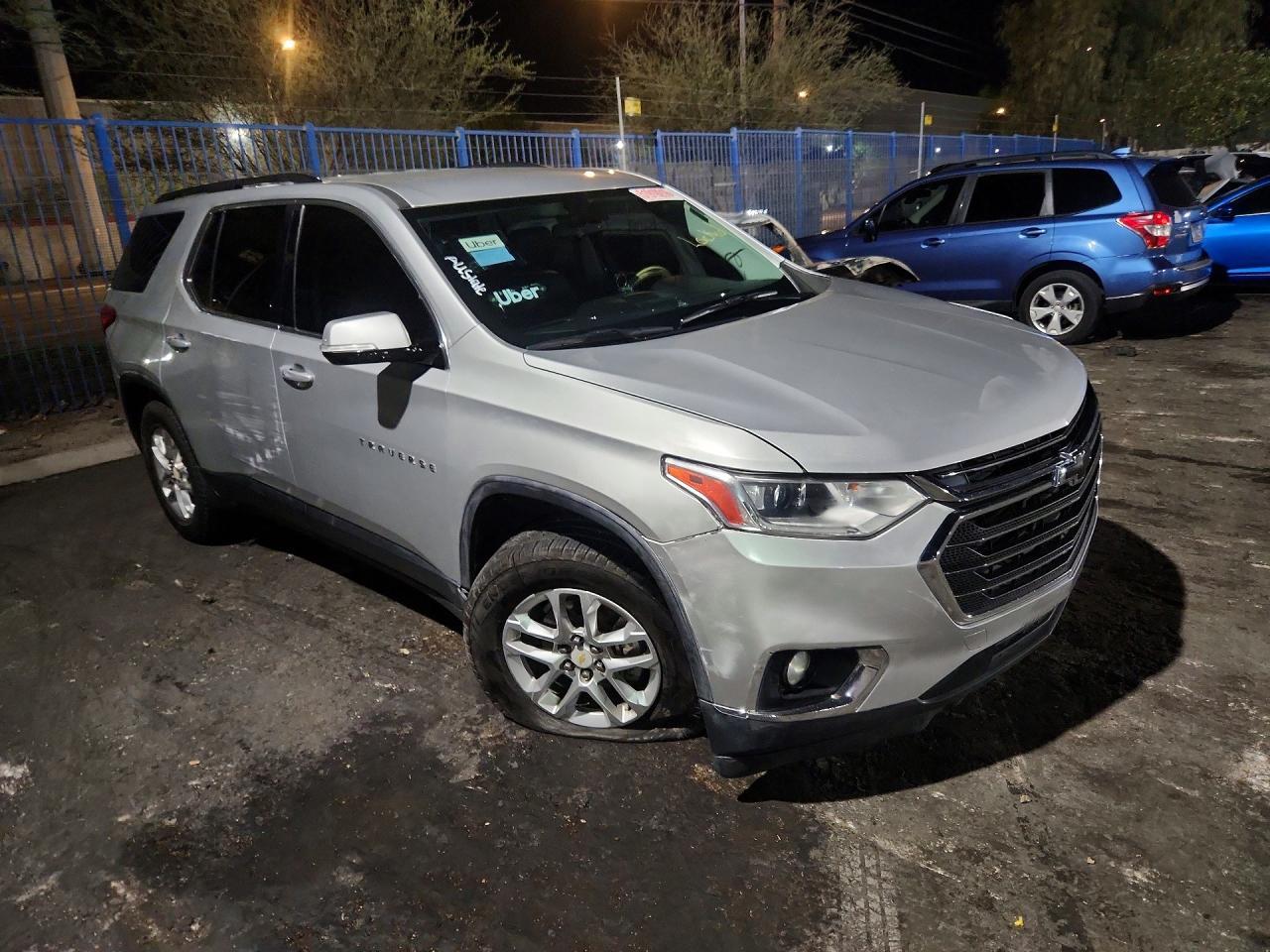 2019 Chevrolet Traverse Lt - zdjęcie 4
