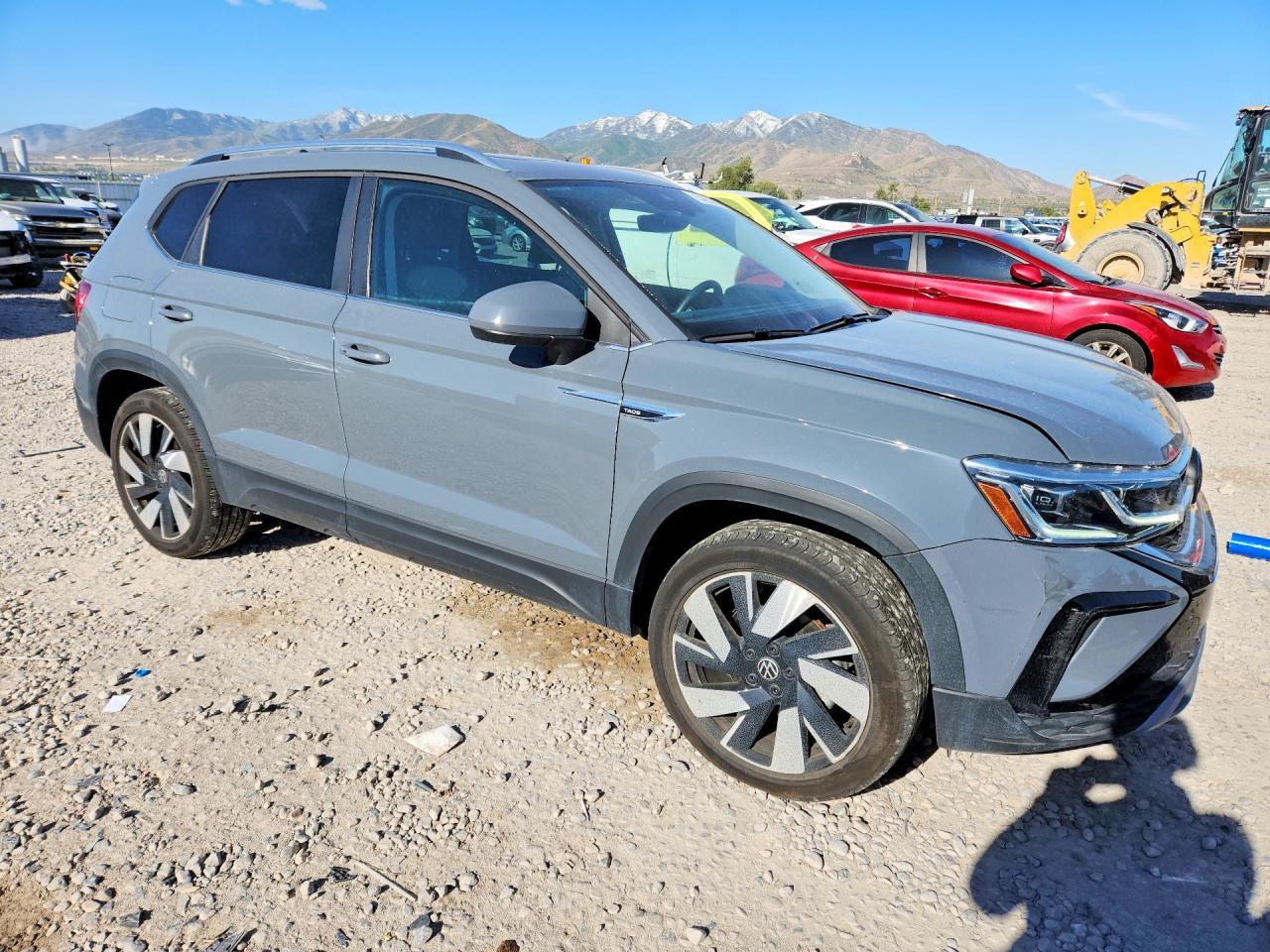 2024 Volkswagen Taos Sel - zdjęcie 4