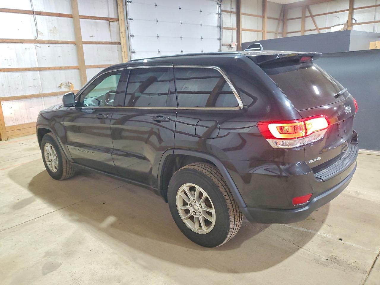 2019 Jeep Grand Cherokee Laredo - zdjęcie 2