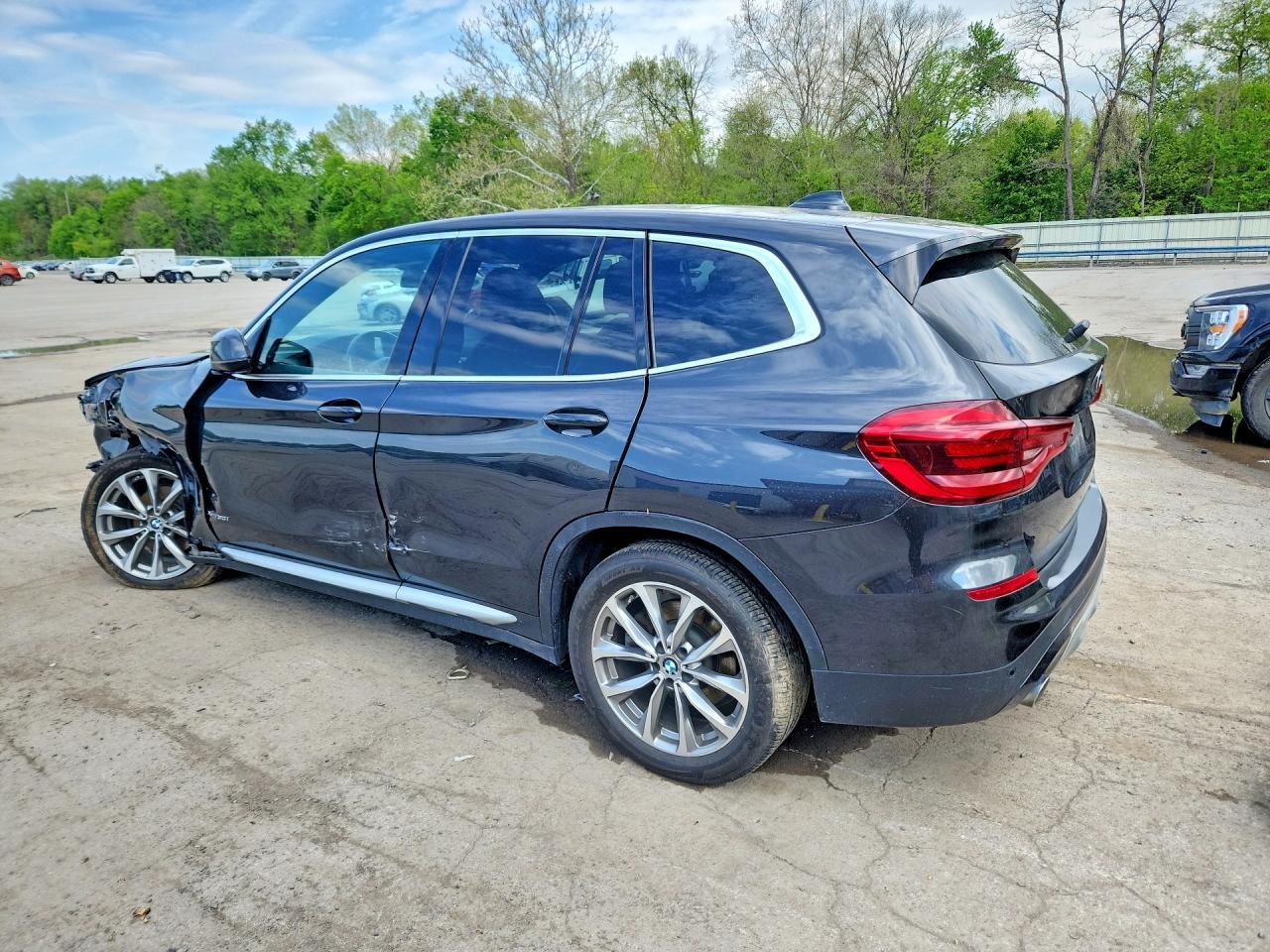 2018 BMW X3 xDrive30I - zdjęcie 2