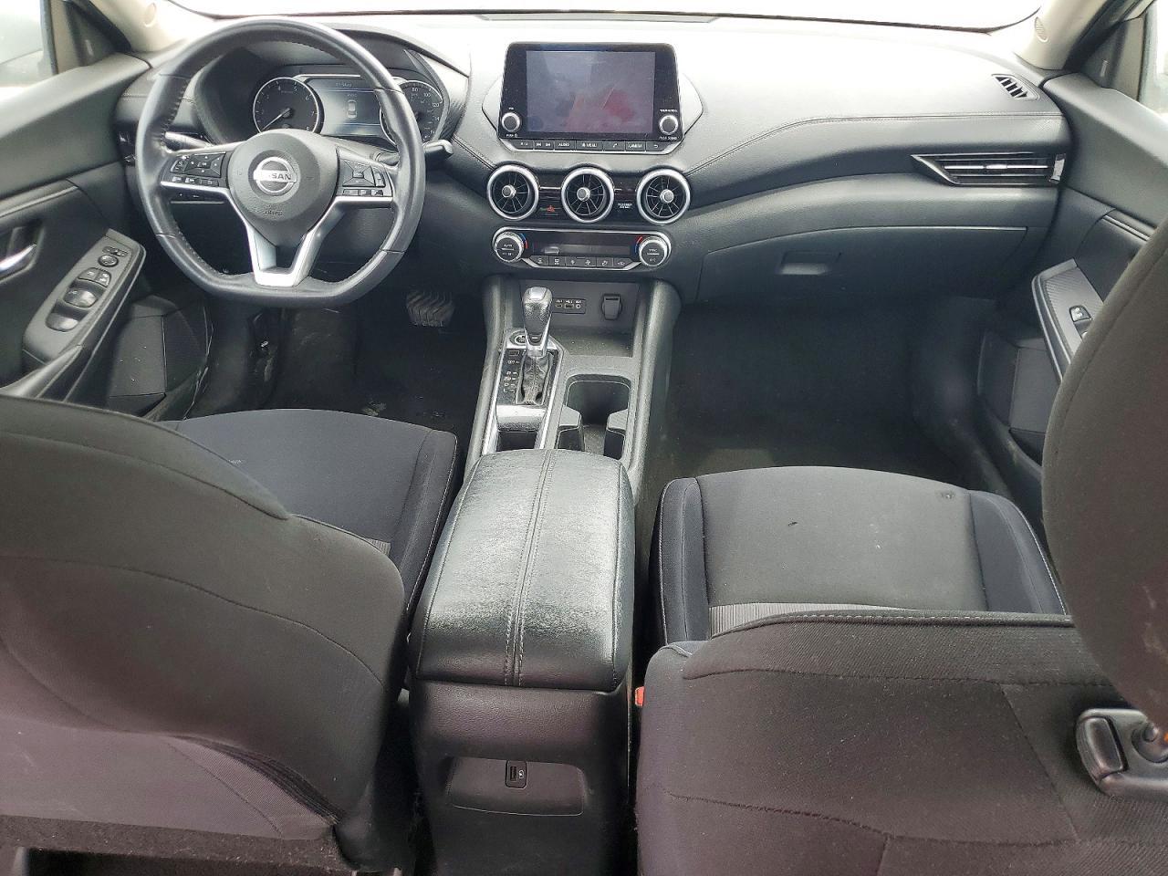 2020 Nissan Sentra Sv - zdjęcie 8
