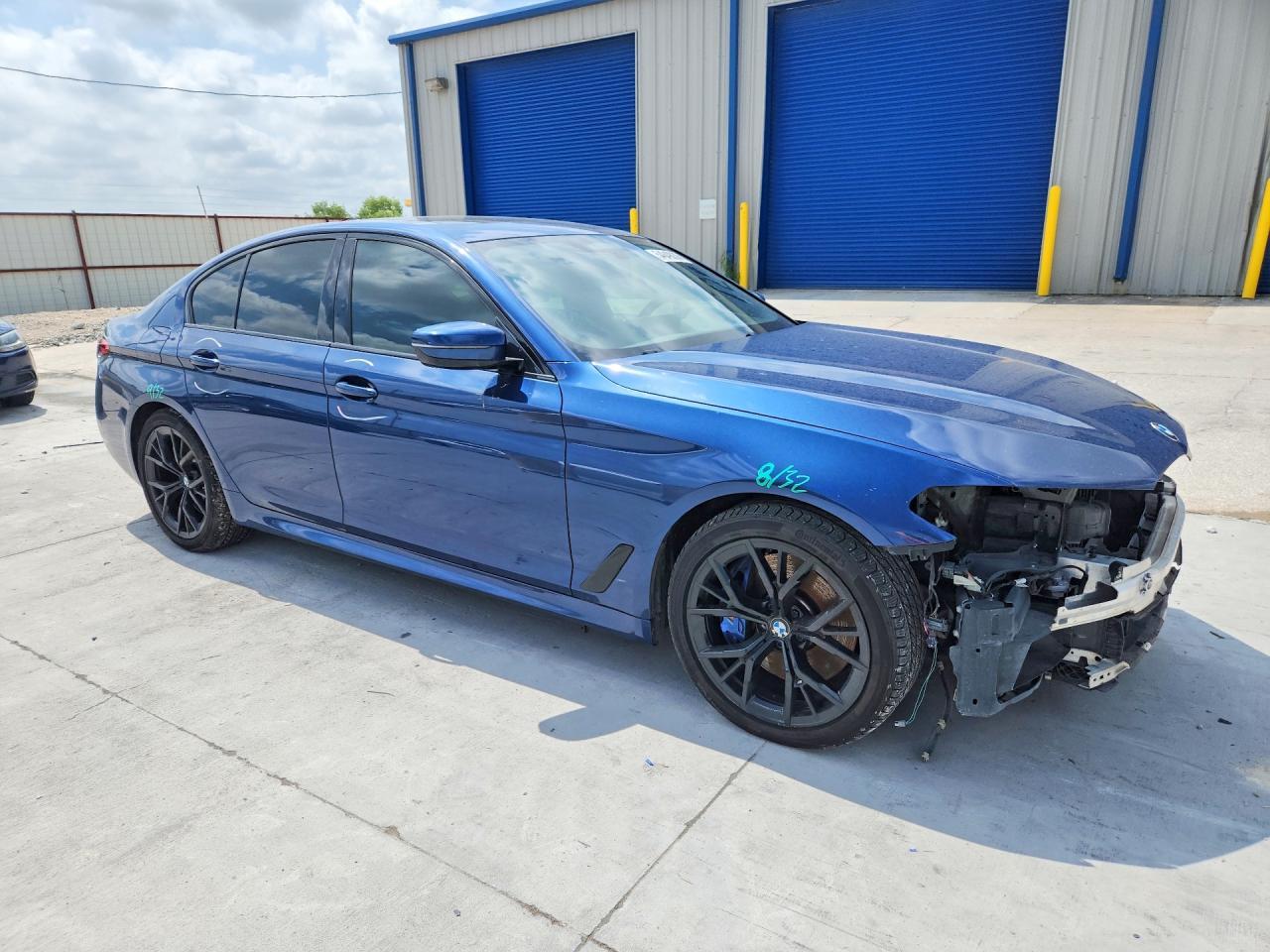 2022 BMW 540 Xi - zdjęcie 4