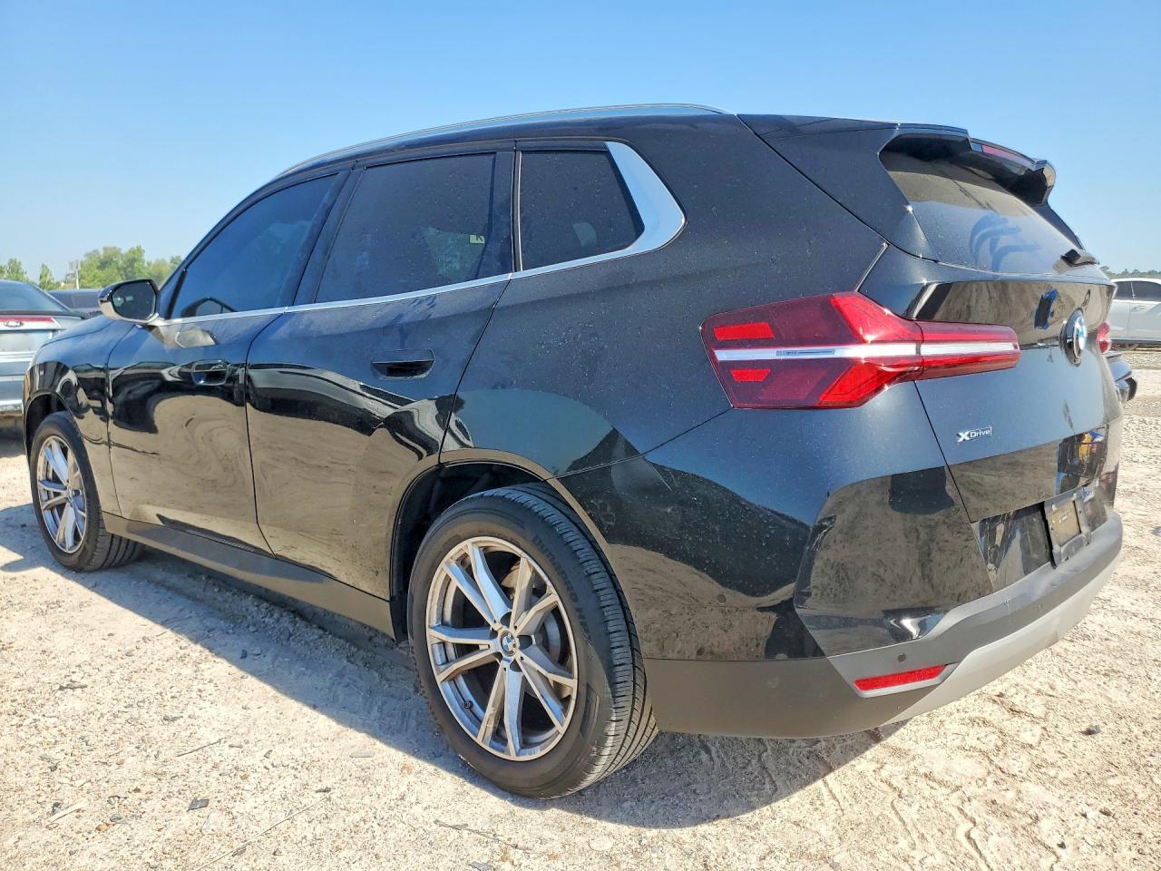 2025 BMW X3 30 xDrive - zdjęcie 2