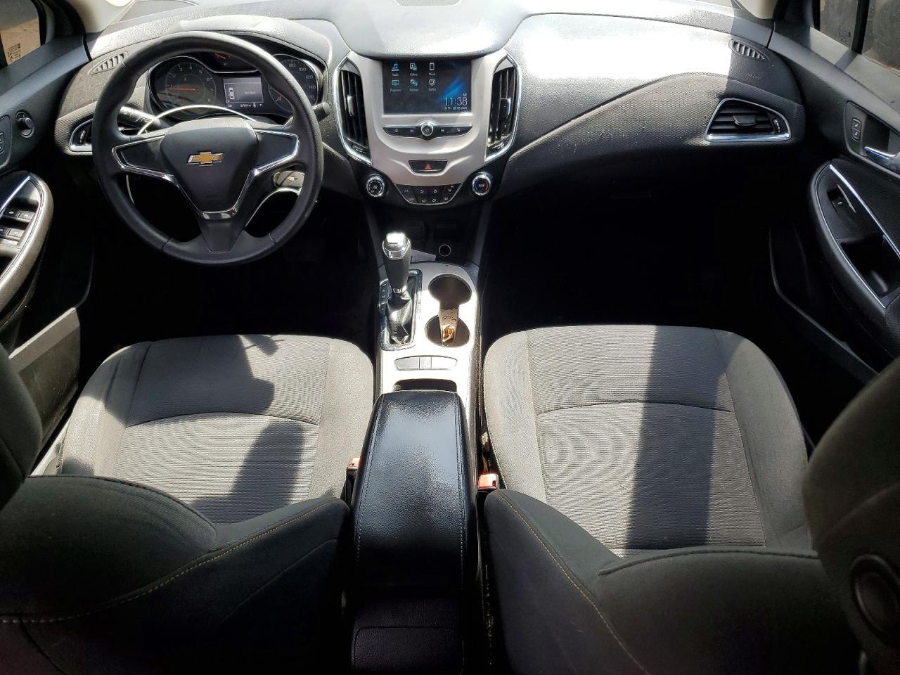 2017 Chevrolet Cruze Ls - zdjęcie 8