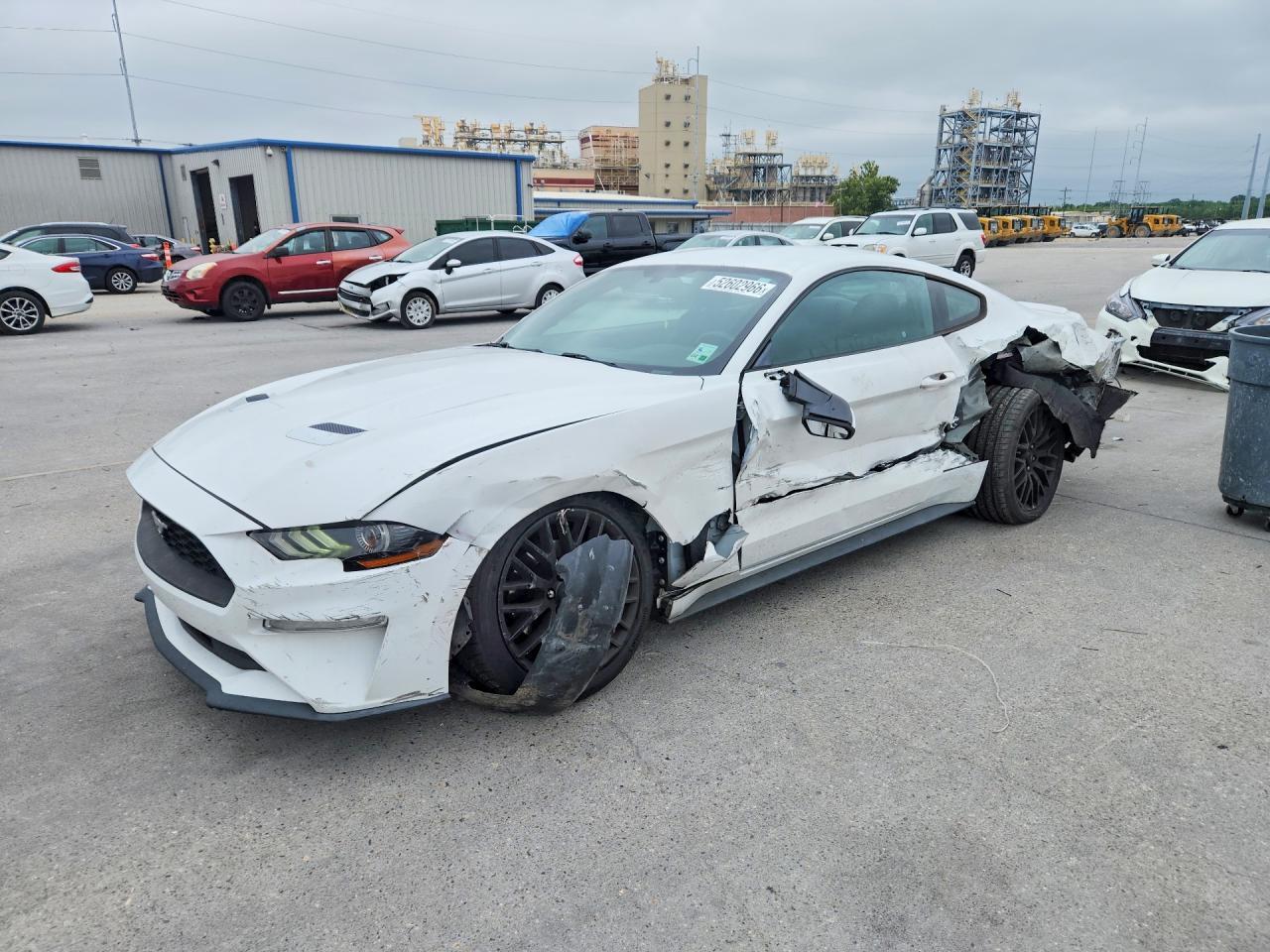 2018 Ford Mustang - zdjęcie główne