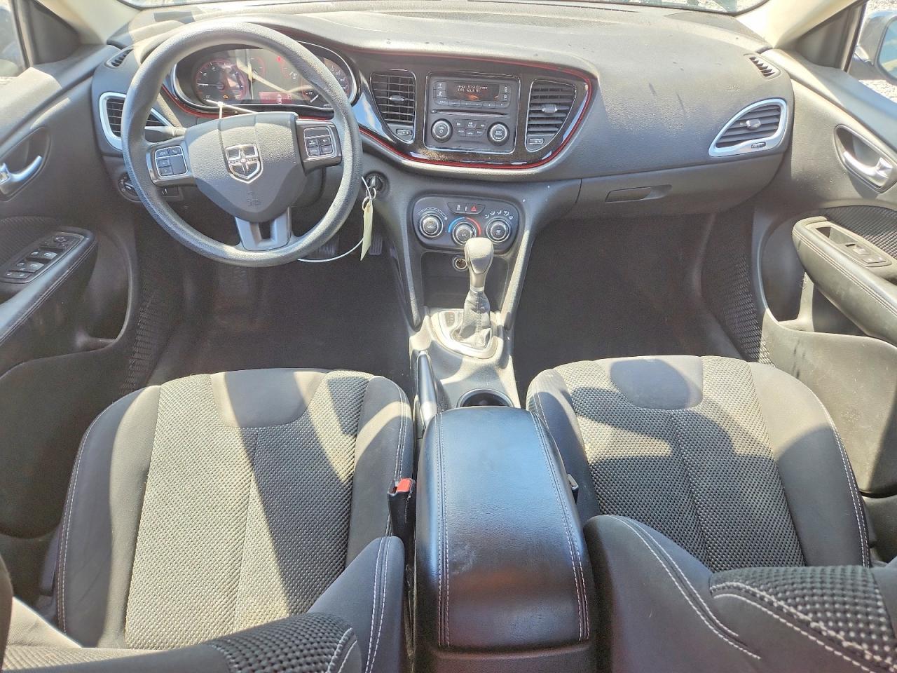 2016 Dodge Dart Sxt - zdjęcie 8