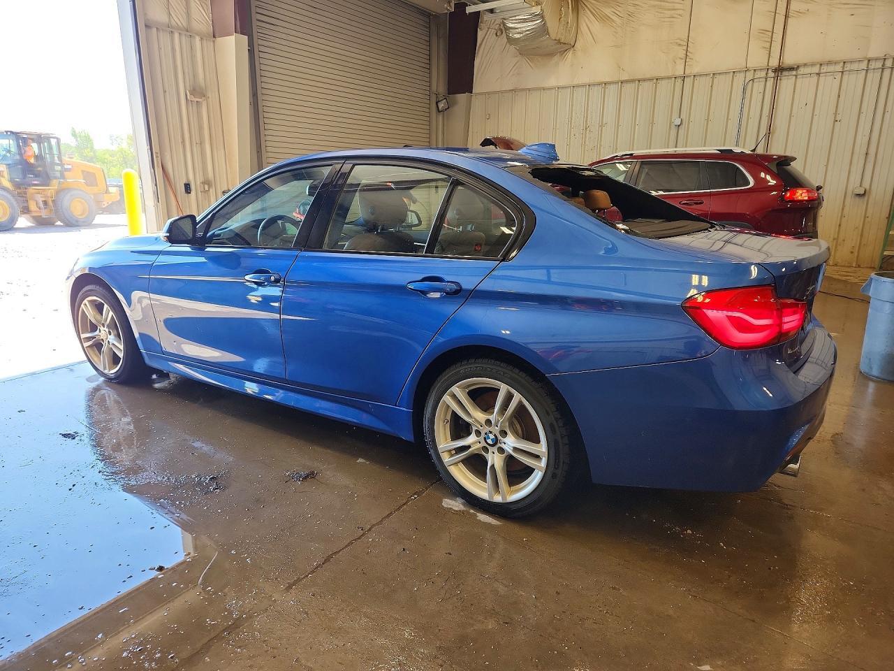 2016 BMW Seria 3 340i - zdjęcie 2