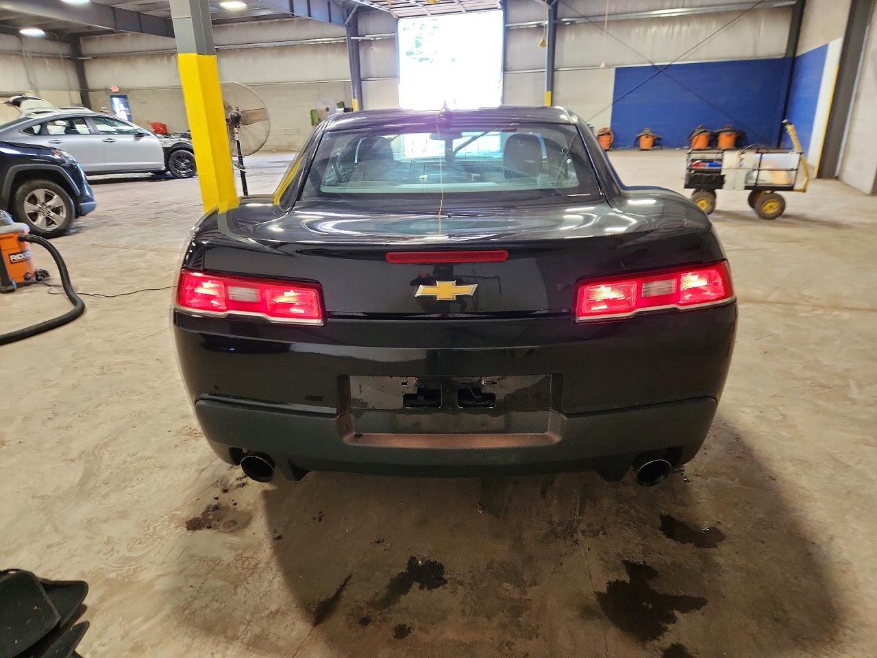 2015 Chevrolet Camaro Ls - zdjęcie 6
