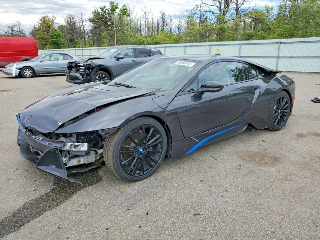 2020 BMW I8 - zdjęcie główne