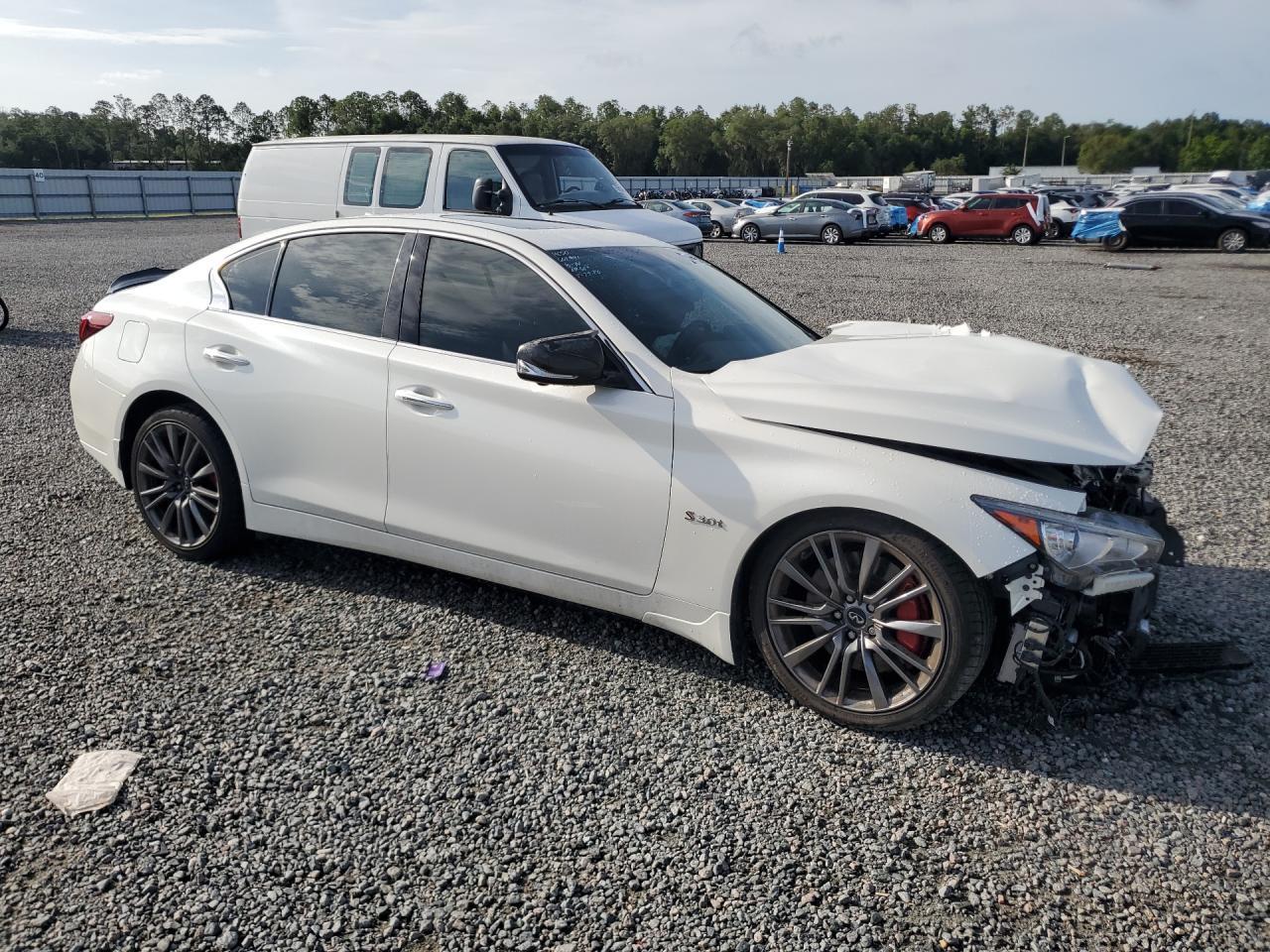 2018 Infiniti Q50 Red Sport 400 - zdjęcie 4
