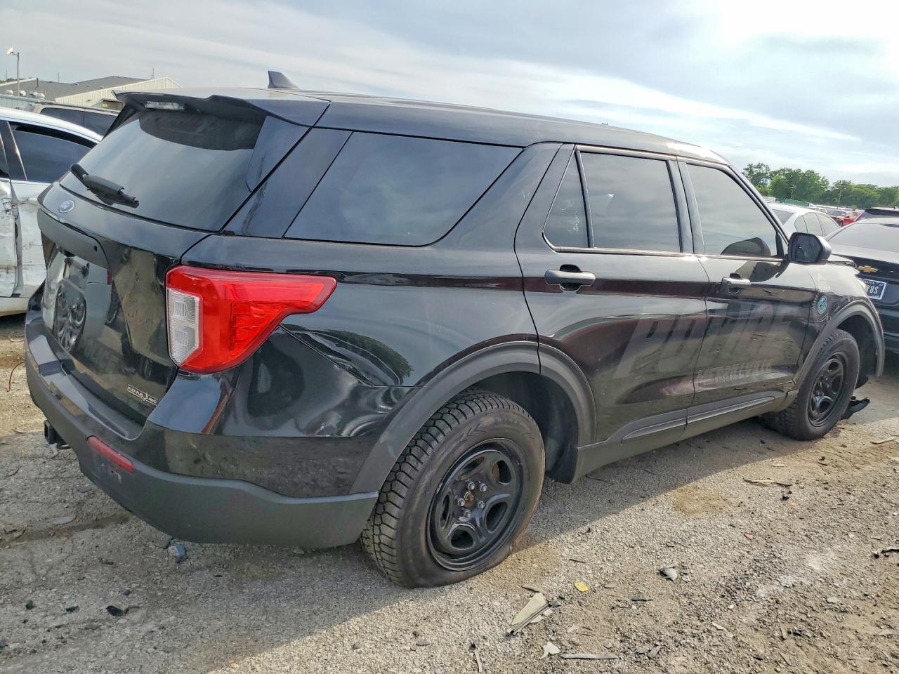 2023 Ford Explorer Police Interceptor - zdjęcie 3