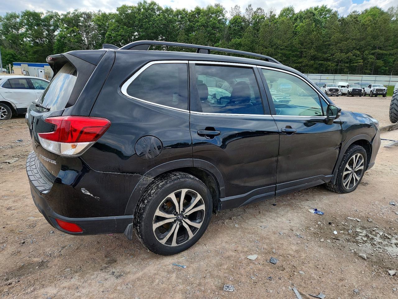 2020 Subaru Forester Limited - zdjęcie 3
