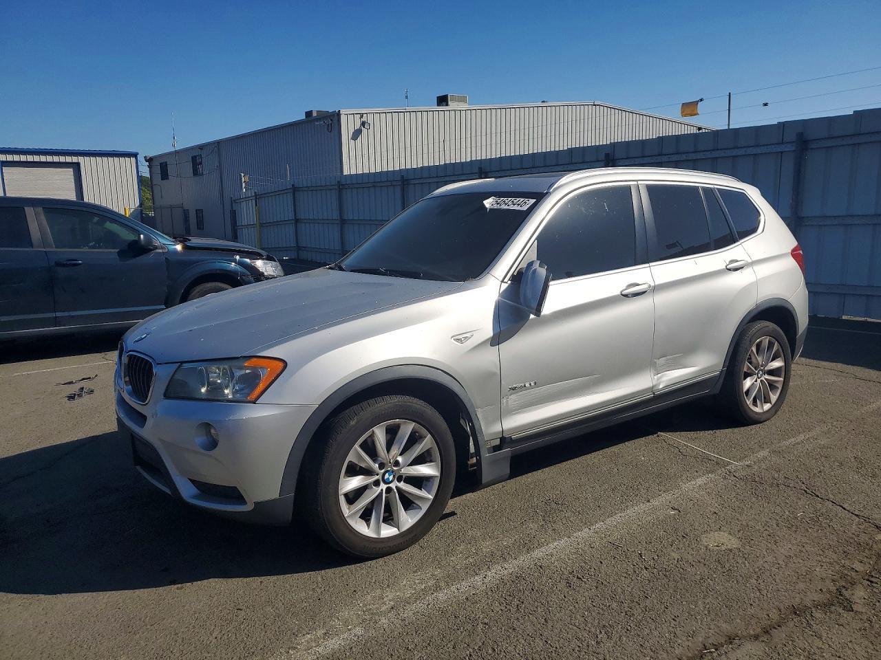 2013 BMW X3 xDrive28I - zdjęcie główne