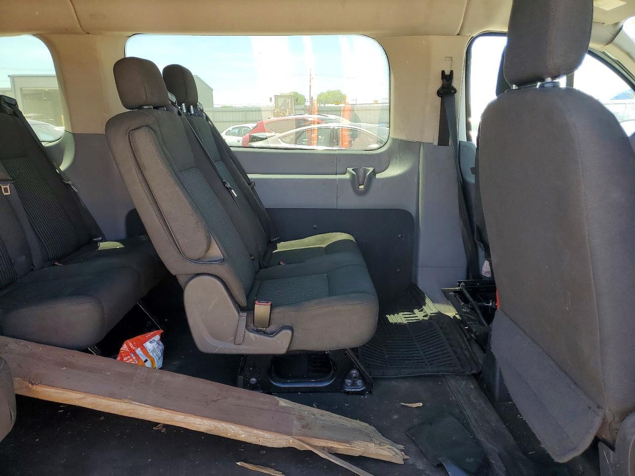 2015 Ford Transit T-150 - zdjęcie 10
