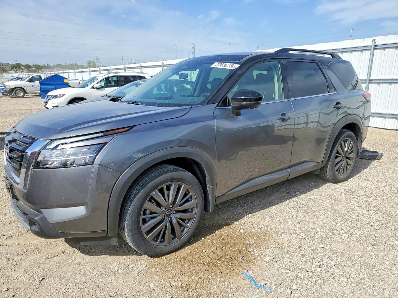 2024 Nissan Pathfinder Sl - zdjęcie główne