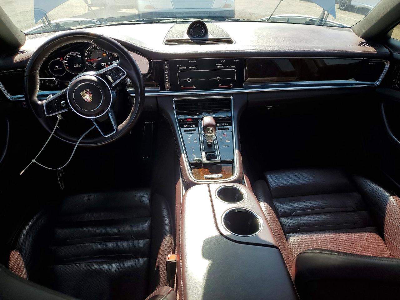 2017 Porsche Panamera 4S - zdjęcie 8