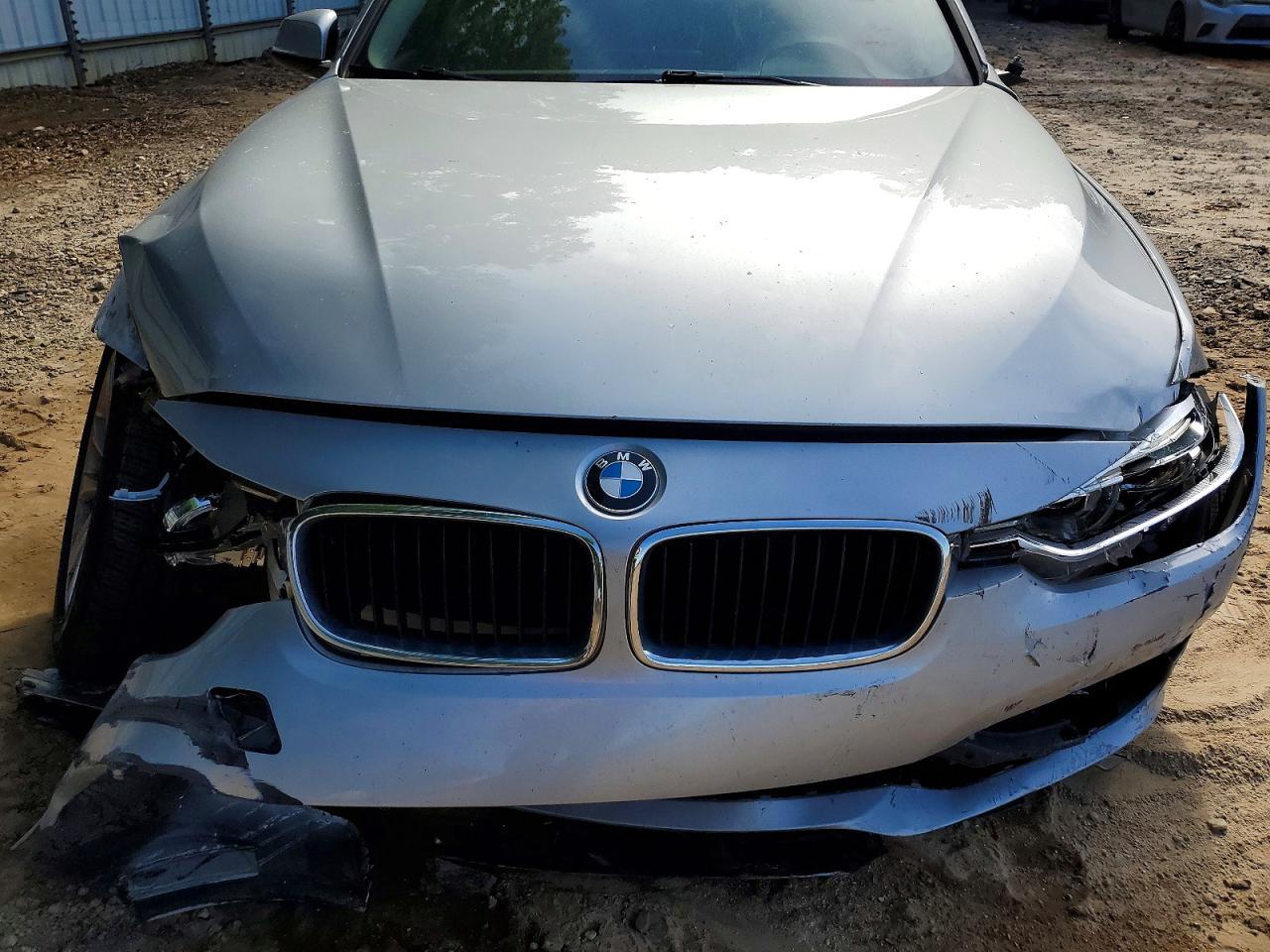 2018 BMW 320 I - zdjęcie 11