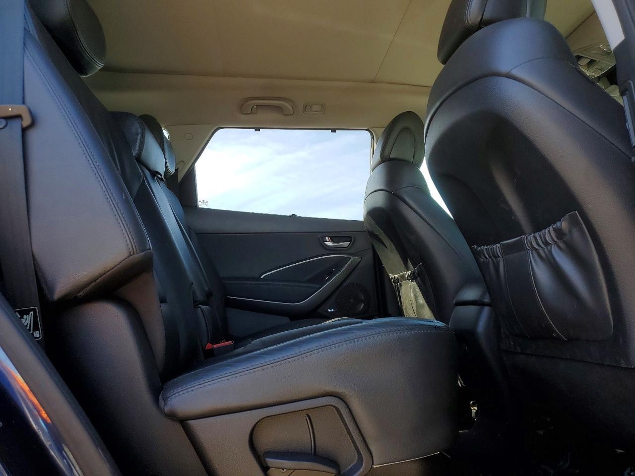 2017 Hyundai Santa Fe Se - zdjęcie 11